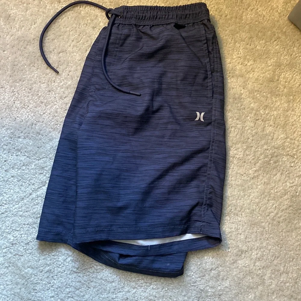 Large - Picture 1 of 1